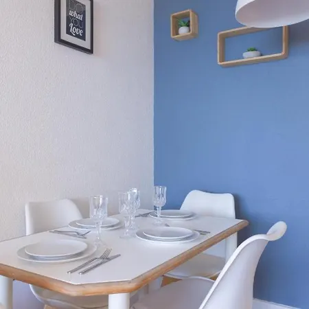 L'azur Pour 3 Avec Terrasse Vue Et Piscine Accessible, Pres Des Plages شقة *